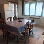 Nyaraló De La Treille