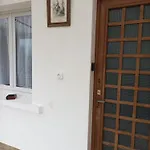 Nyaraló De La Treille *