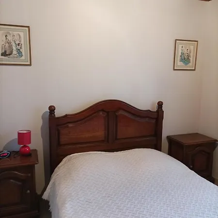 De La Treille Tatil Evi *