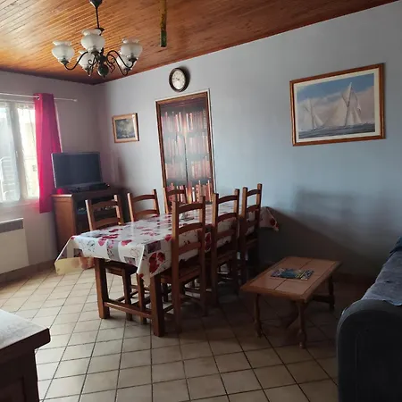 De La Treille Сasa de vacaciones *